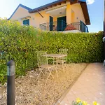 Giardino E Piscina Appartement Bellagio