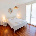 Giardino E Piscina Апартаменты *