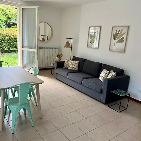 Giardino E Piscina Appartement