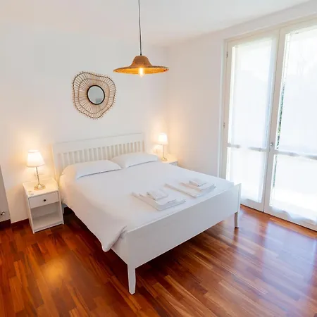 Giardino E Piscina Appartement *